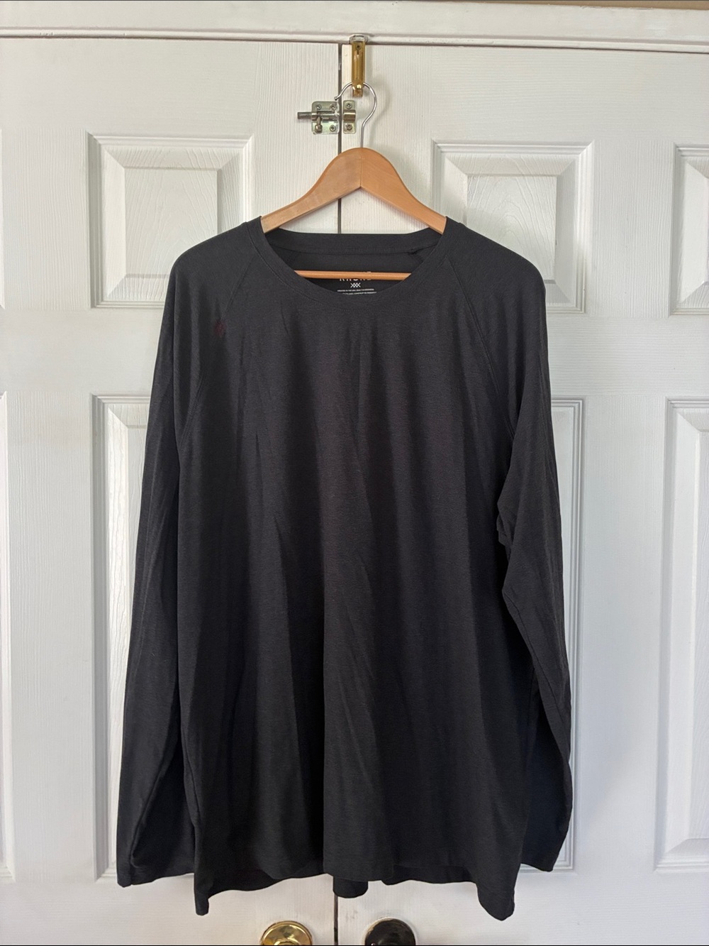 Rhone Reign shirt Long Sleeve Performance Stretch Crew